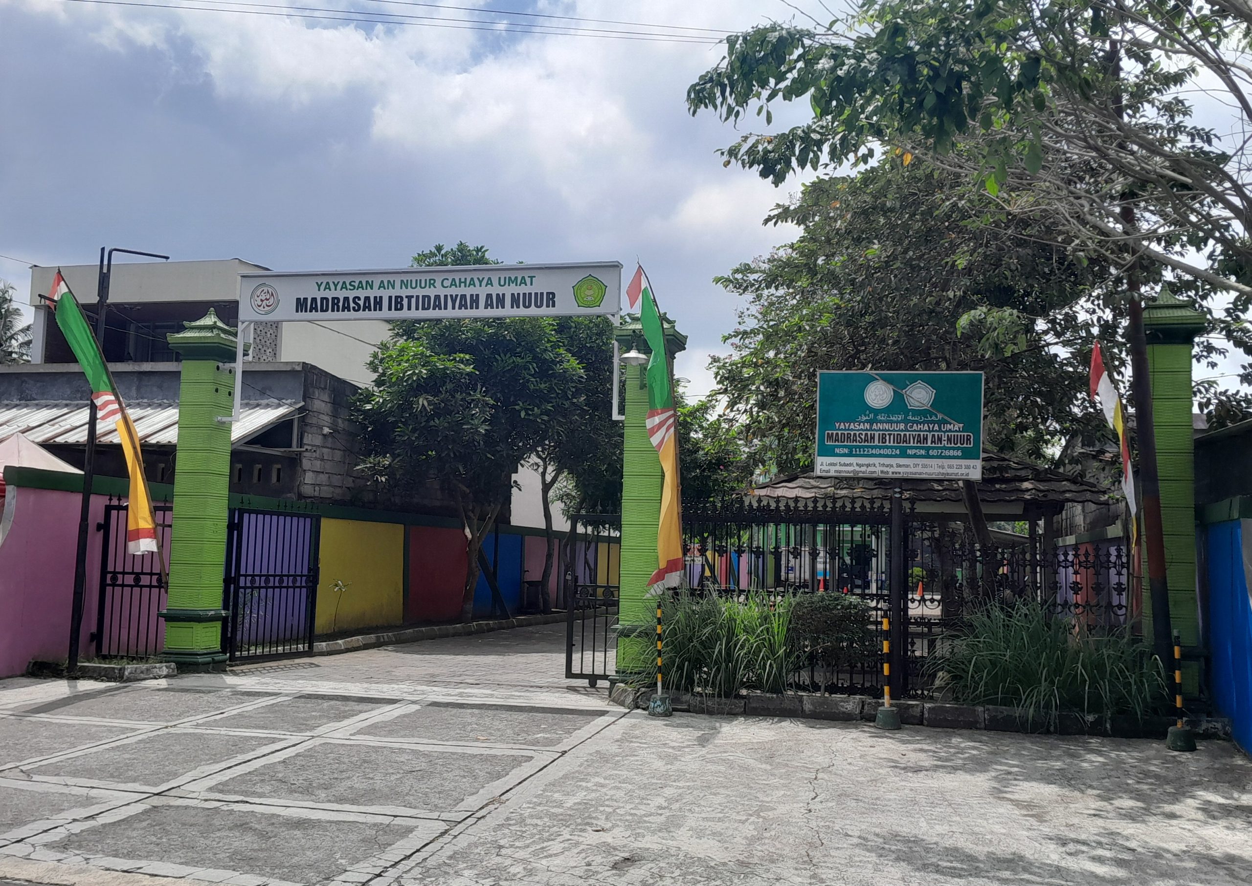 pintu gerbang