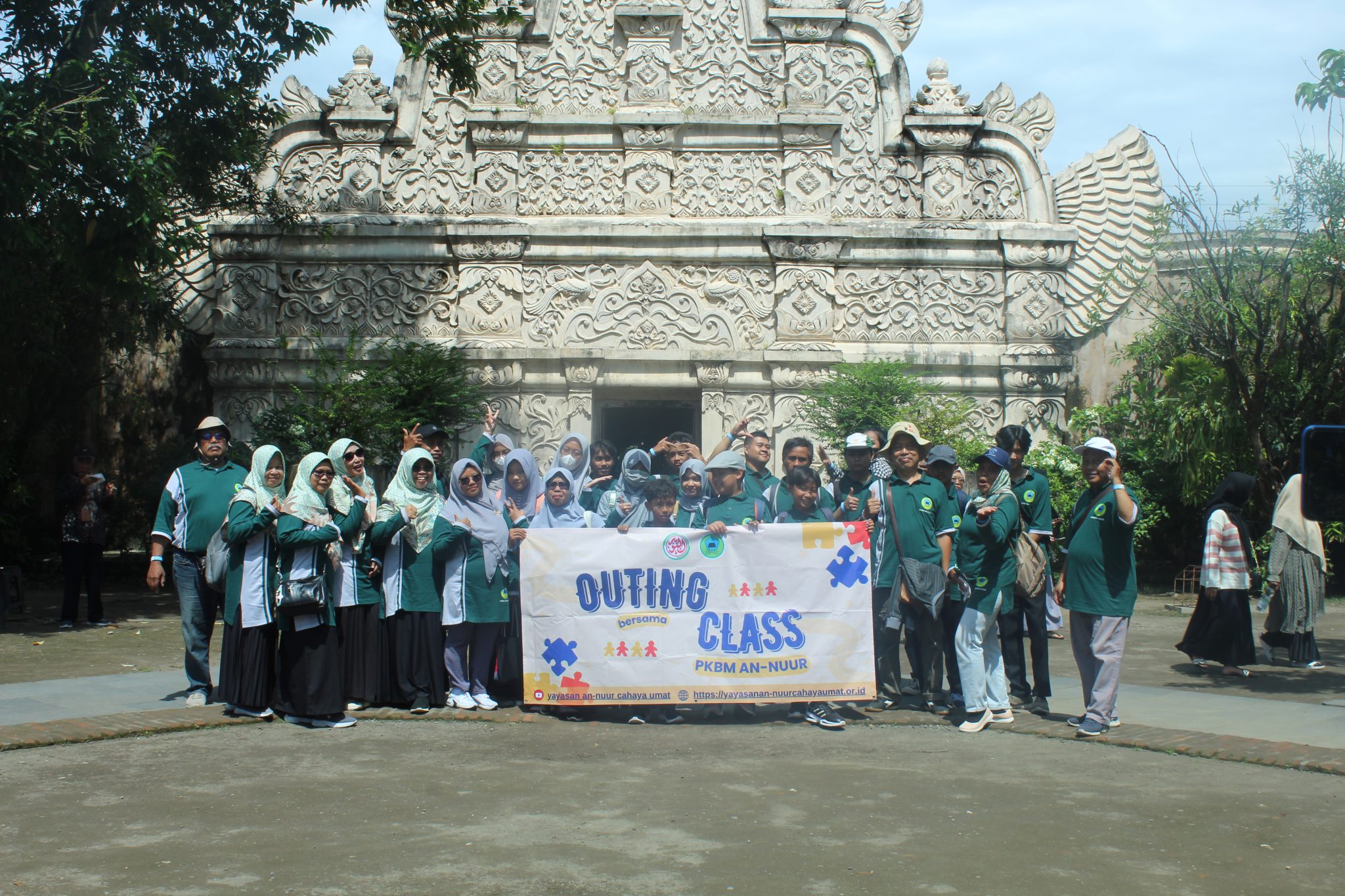 outing class ke tamansari